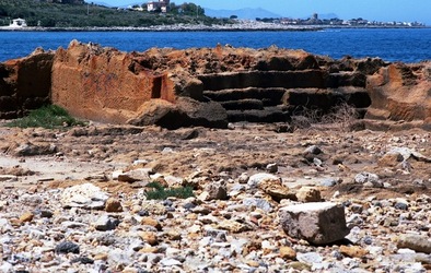SCOGLIERA ROSSA fotografie di Giulio Azzarello &copy;2021.
