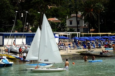 MONDELLO. Fotografe di Giulio Azzarello &copy;2023.