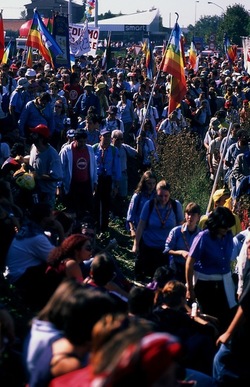 MARCIA DELLA PACE PERUGIA ASSISI fotografie di Giulio Azzarello &copy;2000 2022.