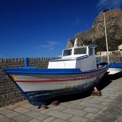 BARCHE. Fotografie di Giulio Azzarello ©2022.