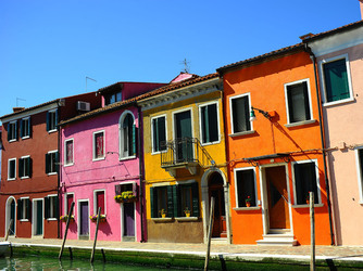 BURANO laguna di Venezia. Fotografie di Giulio Azzarello &copy;2016.