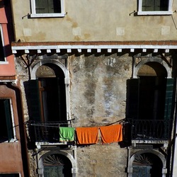 VENEZIA fotografie di Giulio Azzarello &copy;2022.