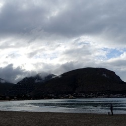 MONDELLO. Fotografie di Giulio Azzarello &copy;2022.