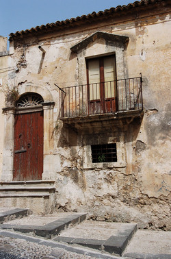 IL BAROCCO DI NOTO in Sicilia panoramiche e particolari. Fotografie di Giulio Azzarello &copy;2014.