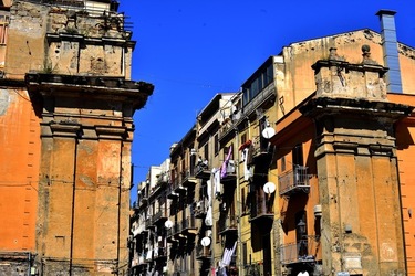 CENTRO STORICO di PALERMO fotografie di Giulio Azzarello ©2019.