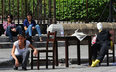 DANZE URBANE contemporanee per le vie di Palermo. Fotografie di Giulio Azzarello &copy;2014.