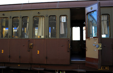 Il treno storico delle ferrovie italiane. Fotografie di Giulio Azzarello &copy;2017.