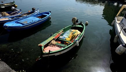 BARCHE da PESCA fotografie di Giulio Azzarello &copy;2019.