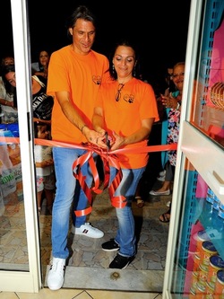 NEGOZIO di ANIMALI. Fotografie di Giulio Azzarello ©2018. NEGOZIO di ANIMALI. Fotografie di Giulio Azzarello ©2018.