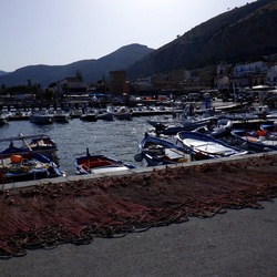 MONDELLO. Fotografie di Giulio Azzarello &copy;2022.