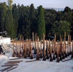 LE TROIANE teatro greco di Siracusa. Fotografie di Giulio Azzarello ©2019. LE TROIANE teatro greco di Siracusa. Fotografie di Giulio Azzarello ©2019.