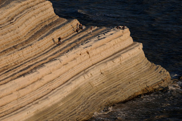 SCALA DEI TURCHI in Sicilia. Fotografie di Giulio Azzarello &copy;2014.