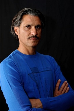 ROBERTO BONURA attore italiano siciliano. Fotografie di Giulio Azzarello ©2018. ROBERTO BONURA attore italiano siciliano. Fotografie di Giulio Azzarello ©2018.