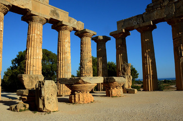 SELINUNTE il sito e parco archeologico. Fotografie di Giulio Azzarello &copy;2014.