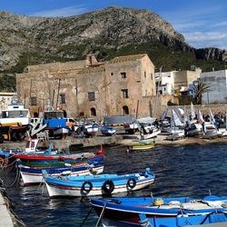 BARCHE. Fotografie di Giulio Azzarello ©2022.