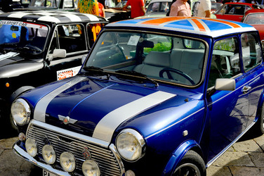 RADUNO di auto classiche MiniCooper. Fotografie di Giulio Azzarello &copy;2016.