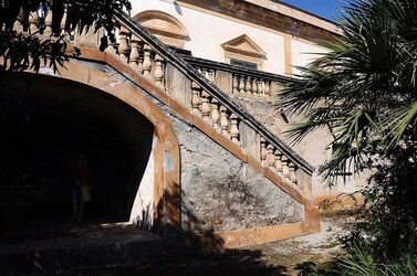 LE VILLE di Bagheria in Sicilia. Fotografie di Giulio Azzarello &copy;2014.