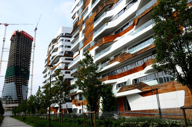 MILANO grattacieli e quartiere CITY LIFE. Fotografie di Giulio Azzarello &copy;2016.