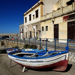 ISOLA. Fotografie di Giulio Azzarello &copy;2024.