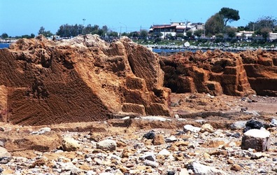 SCOGLIERA ROSSA fotografie di Giulio Azzarello &copy;2021.