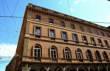 BOLOGNA centro storico. Fotografie di Giulio Azzarello &copy;2018.