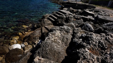BAIA DEL CORALLO. Fotografie di Giulio Azzarello &copy;2022.