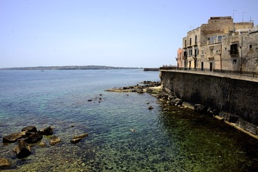 ORTIGIA fotografie di Giulio Azzarello ©2019. ORTIGIA fotografie di Giulio Azzarello ©2019.