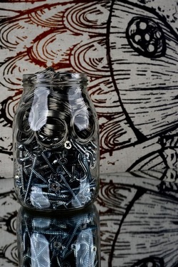 STILL LIFE ASSURDI. Fotografie di Giulio Azzarello &copy;2020.