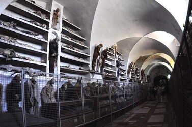 LE CATACOMBE dei cappuccini a Palermo in Sicilia. Fotografie di Giulio Azzarello &copy;2014.