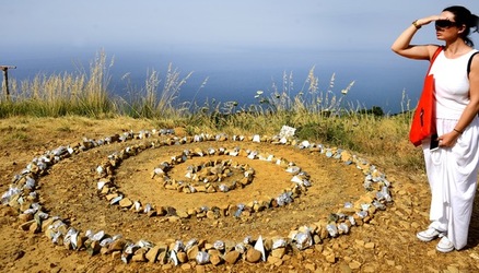 FIUMARA D ARTE fotografie di Giulio Azzarello ©2019. FIUMARA D ARTE fotografie di Giulio Azzarello ©2019.