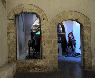 LA SALA DEGLI ARCHI allo Steri di Palermo. Fotografie di Giulio Azzarello &copy;2014.
