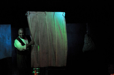 MARCO RENZI e il suo teatro. Fotografie di Giulio Azzarello ©2014.