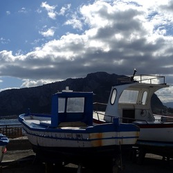 MONDELLO. Fotografe di Giulio Azzarello &copy;2023.