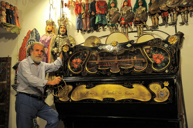 MIMMO CUTICCHIO puparo siciliano ritratti. Fotografie di Giulio Azzarello &copy;2014.