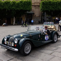 RADUNO AUTO CLASSICHE. Fotografie di Giulio Azzarello &copy;2022.