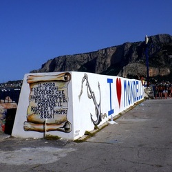 MONDELLO. Fotografie di Giulio Azzarello &copy;2022.