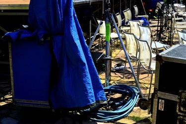 BACKSTAGE fotografie di Giulio Azzarello ©2020.