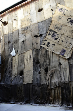 BIENNALE di VENEZIA Arsenale. Fotografie di Giulio Azzarello &copy;2015 2016.