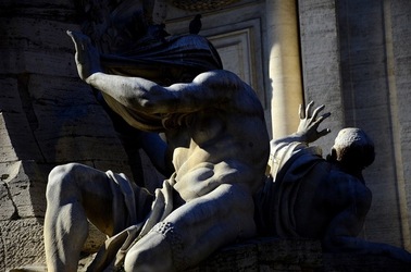 PIAZZA NAVONA Roma. Fotografie di Giulio Azzarello ©2020. PIAZZA NAVONA Roma. Fotografie di Giulio Azzarello ©2020.