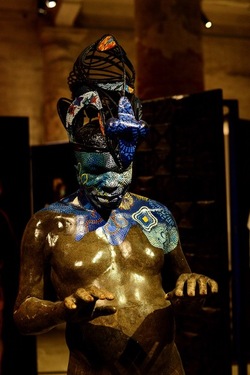 VENEZIA installazione nigeriana inizio Arsenale. Biennale Arch. Cont.. Fotografie di Giulio Azzarello &copy;2022.