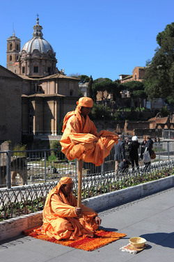 ROMA. Fotografie di Giulio Azzarello ©2014. ROMA. Fotografie di Giulio Azzarello ©2014.