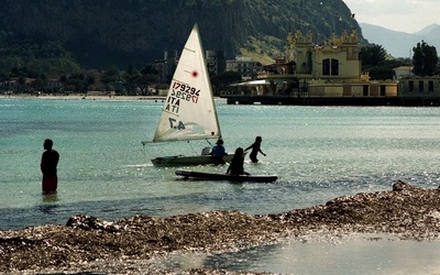 MONDELLO fotografie di Giulio Azzarello ©2021. MONDELLO fotografie di Giulio Azzarello ©2021.