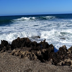 COSTA SICILIANA. Fotografie di Giulio Azzarello &copy;2022.