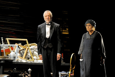 TEATRO stabile BIONDO di Palermo. Primo spettacolo stagione 2015 2106. Foto di Giulio Azzarello &copy;.