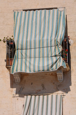 Il PORTO DI FAVIGNANA in Sicilia visioni panoramiche o particolari. Fotografie di Giulio Azzarello &copy;2014.