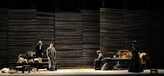 TEATRO stabile BIONDO di Palermo. Primo spettacolo stagione 2015 2106. Foto di Giulio Azzarello &copy;.