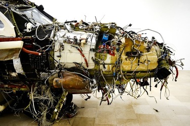 AEREO SMONTATO E ROVESCIATO Biennale di Venezia fotografie di Giulio Azzarello &copy;2020.