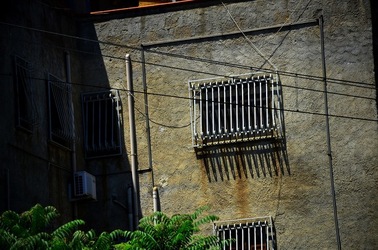 CASTEL di TUSA fotografie di Giulio Azzarello &copy;2019.