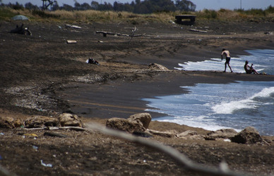 ARTE CONTEMPORANEA A PIRGI sito e riserva archeologica. Fotografie di Giulio Azzarello &copy;2014.
