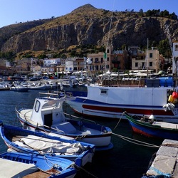 MONDELLO. Fotografie di Giulio Azzarello ©2022.